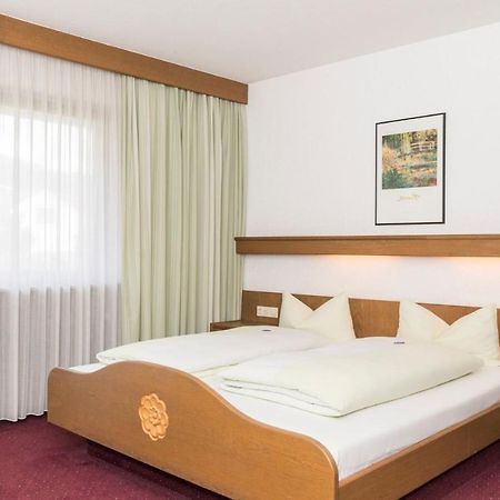Gaestehaus Becher Donzdorf Екстериор снимка